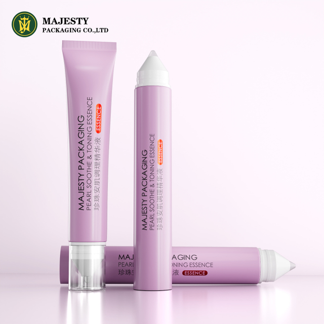 Customized Plastic PE Cosmetic Tube Packaging For Lipstick with Silicone Pointy Applicator