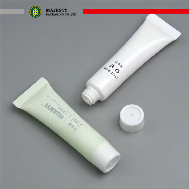 Customized Small Sample Tube for Cosmetics 2 Layer PE Tube 16mm Diameter Tube 5-15 Ml Capacity Screw Cap Sunscreen Cap