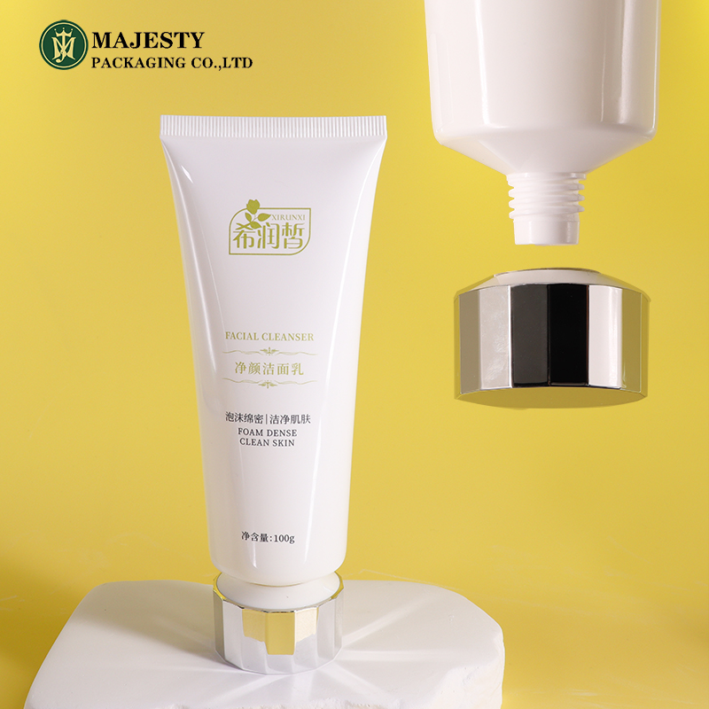 Customized Plastic Facial Cleanser Tube